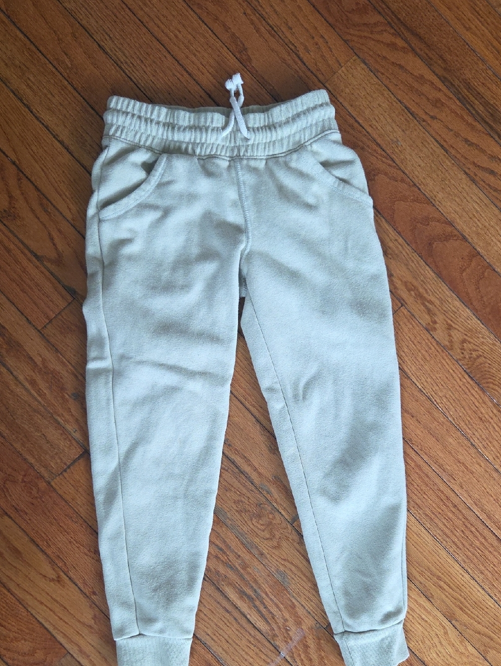 3/$15 Ivory Jogger Style Sweats (6)